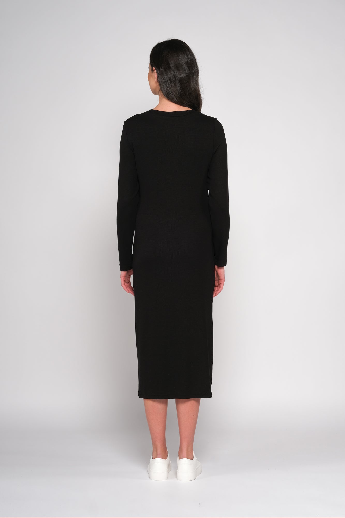 Enges Kleid für die Schwangere